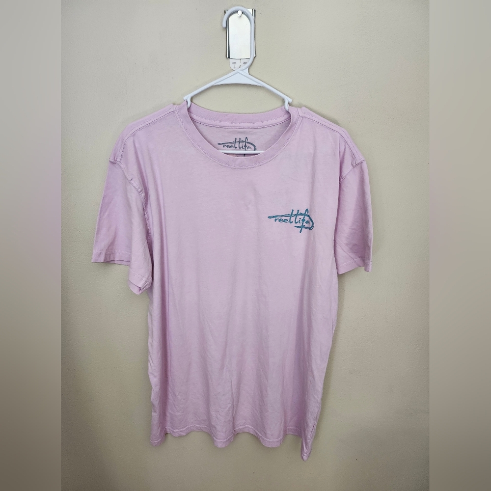 NWT Reel Life Size Large Graphic TShirt